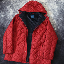 Load image into Gallery viewer, Vintage Burgundy Cotton Traders Fleece Lined Quilted Jacket | Large
