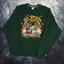 Load image into Gallery viewer, Vintage Green St Patricks Ireland Sweatshirt | Large
