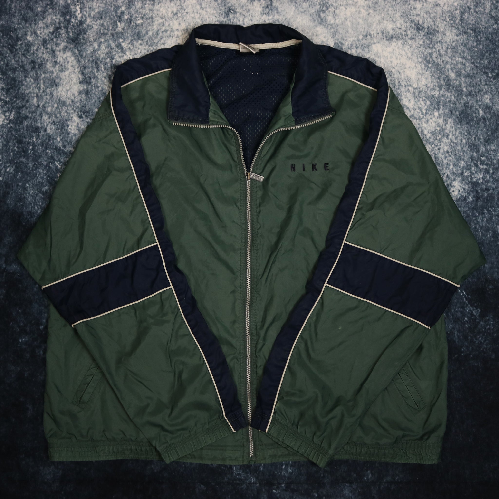 Vintage 90 s Green Navy Nike Windbreaker Jacket 4XL ragkid