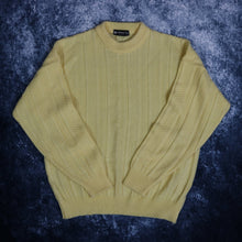 Load image into Gallery viewer, Vintage Pastel Yellow Jumper
